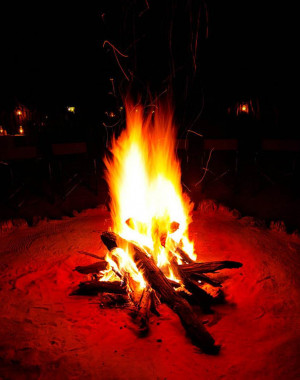 Campfire Romantic at the Lahn